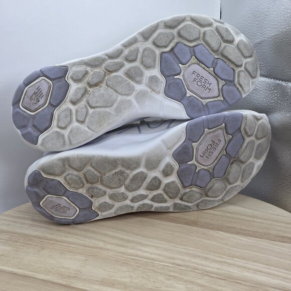 New Balance Fresh Foam Roav V2 Sneakers Womens Size 9.5 Shoes White/Purple - Picture 8 of 9